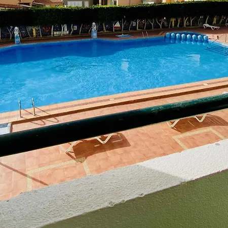 Sunny And Relaxing In Maspalomas